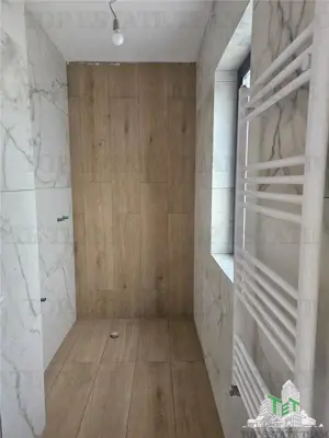 Vila lux 5 camere in Prel. Ghencea-Bragadiru - imagine 8