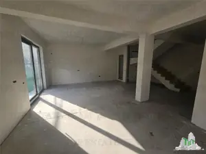 Vila noua 4 camere de vanzare metrou Pacii-sector 6 - imagine 2