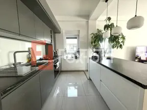 COMISION 0%- Apartament cu 3 camere, mobilat, 2 locuri de parcare, in Dumbravita - imagine 5