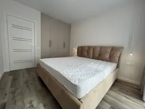 Apartament cu 2 camere la Judetean disponibil