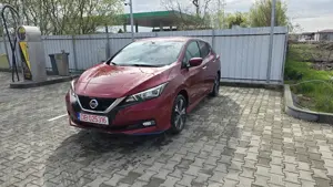 Nissan Leaf 62kw 218cp