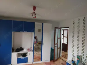 Casa de vânzare Petrești  - imagine 2