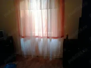 Vand urgent casa la curte  - langa statia de metrou Piata Muncii !!! - imagine 9