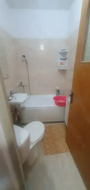 Inchiriez garsoniera upet - imagine 5