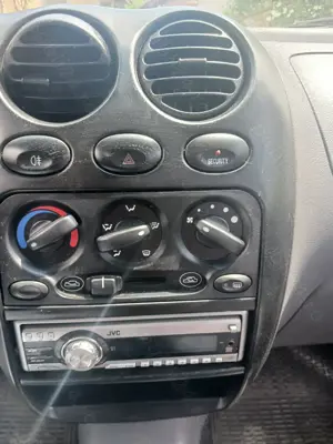 Matiz culoare Verde deosebită pret 4750 lei - imagine 6