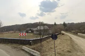 Casă bătrânească tradițională de vânzare   cu anexele complete, ideală pentru gospodărie - imagine 4