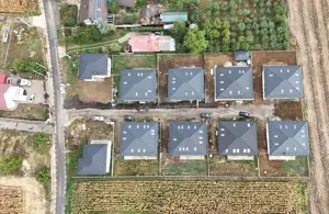 Casa individuala - 250 mp - 450 mp teren - Moara