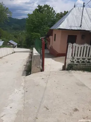 vind casa cu toate utilitățile  - imagine 4