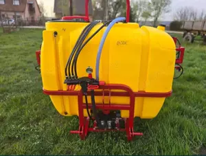Vând instalație erbicidat 600l noua