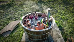 Cazare în Apuseni   Cabane & Butoaie rustice, ciubăr, activități outdoor - imagine 5