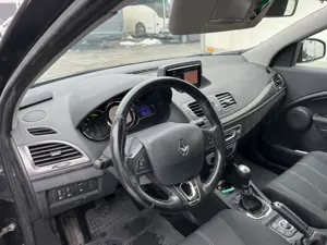 Renault Megane 3 facelift, 1.5 dci, iunie 2014 - imagine 3