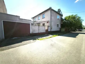 Casa cu teren de 569 mp, zona Confectii Cadas comision 0%