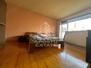 Casa individuala cu 4 camere, teren 404 mp,acces auto,garaj, Girocului - imagine 2