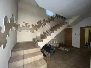 Casa individuala cu 4 camere, teren 404 mp,acces auto,garaj, Girocului - imagine 4