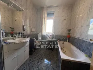 Casa individuala cu 4 camere, teren 404 mp,acces auto,garaj, Girocului - imagine 9