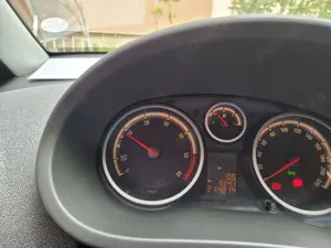 Vând opel corsa ecoflex 1.3 diesel - imagine 7