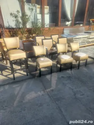 scaune lemn tapițate 
