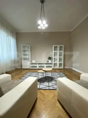 Apartament cu farmec interbelic și utilitate modernă – zona medicina