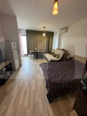 Garsonieră spațioasă 36 mp zona Aviației - Aerogării,  etaj 3/6, an 2012
