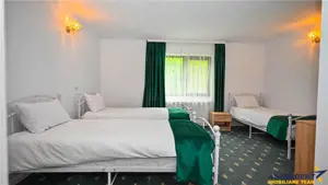 In cartea de povesti a Pietrei Craiului, ansamblu turistic in circuit,Plaiul Foii - imagine 2