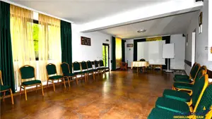 In cartea de povesti a Pietrei Craiului, ansamblu turistic in circuit,Plaiul Foii - imagine 4