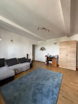 Apartament de vanzare, cu 2 camere, 52 mp, bucătărie inchisă, zona Zamca
