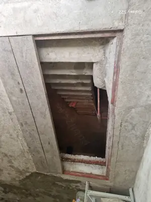 Vând Garaj cu Beci + Mansarda