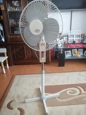 Ventilator trei trepte, cu paletă oscilantă - imagine 2