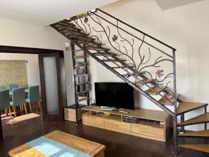 Vand schimb  apartament duplex ( Tineretului Apartamentul e pozitiona-Timpuri Noi , terasa, gradina) - imagine 8 Vand schimb  apartament duplex ( Tineretului Apartamentul e pozitiona-Timpuri Noi , terasa, gradina) - imagine 8