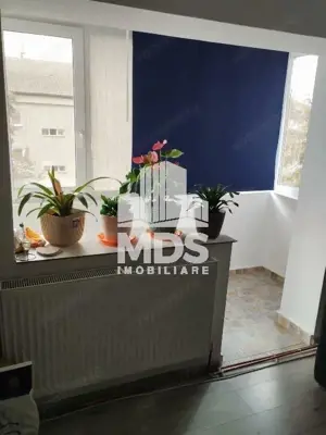 Decomandat cu 2 balcoane, mobilat si utilat - imagine 3