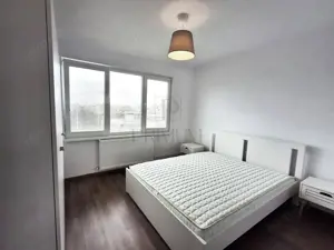 TAKE IONESCU - SPATIOS - 3 camere - centrala proprie - LIFT - RENOVAT - imagine 4