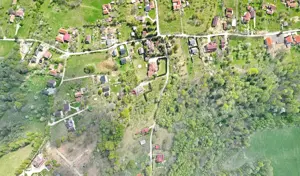 Teren intravilan Bran- Predelut - imagine 17