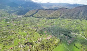 Teren intravilan Bran- Predelut - imagine 18