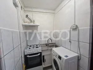 Garsoniera 22 mp mobilata si utilata in zona Lazaret - Compa Sibiu - imagine 4