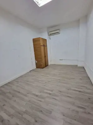 Zona Baba Novac sp 134 mp trafic intens - imagine 7 Zona Baba Novac sp 134 mp trafic intens - imagine 7