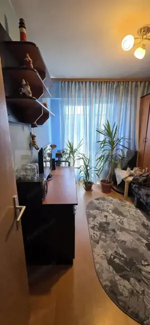 Apartament de vanzare, cu 4 camere, 4 balcoane, 75 mp, zona Blv Bucuresti - imagine 10