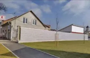 Vând imobil alcătuit din 3 spații comerciale + spălătorie auto - imagine 2