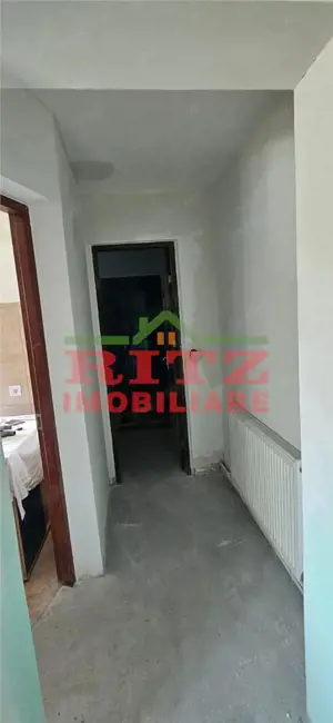 Nou! Ap. 3 cam., S= 76 mp, zona Gara-Caracal! - imagine 8 Nou! Ap. 3 cam., S= 76 mp, zona Gara-Caracal! - imagine 8