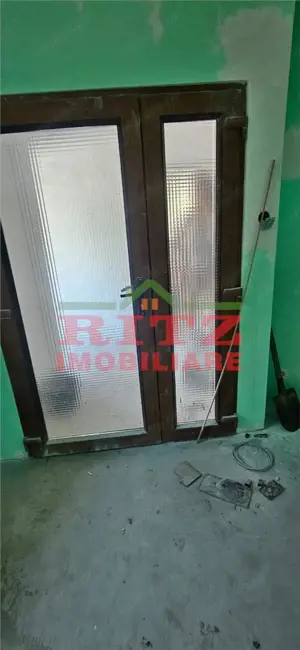 Nou! Ap. 3 cam., S= 76 mp, zona Gara-Caracal! - imagine 9 Nou! Ap. 3 cam., S= 76 mp, zona Gara-Caracal! - imagine 9