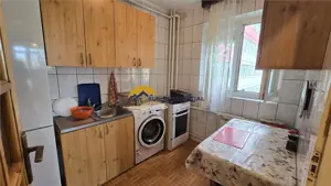 Berceni-Luica,apartament 3 camere transformat in 4 camere - imagine 20