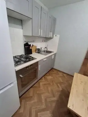 2 camere de inchiriat in zona Grivitei aproape de facultati