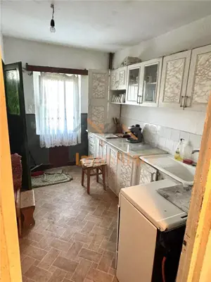 APARTAMENT CU 4 CAMERE,VOIVOZI