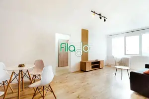 Apartament 2 camere Titan, 1 Decembrie 1918