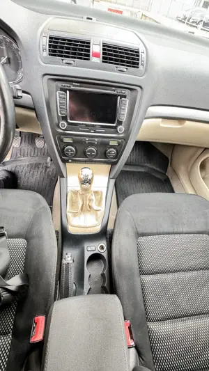  Skoda Octavia 1.8 TSI 160 cp - imagine 6