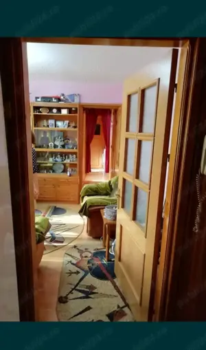 Vând apartament 3 camere - imagine 3