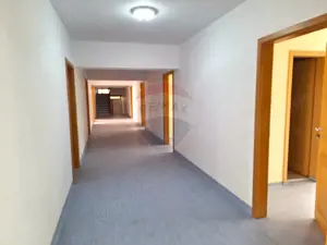 Spațiu comercial de 1000 mp de vânzare în zona Unirii Sud - imagine 10