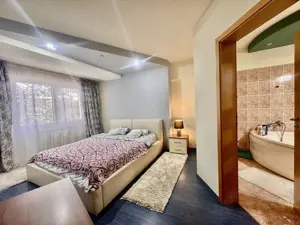 Calea Dorobantilor-OMV, Model mare, Etaj 1