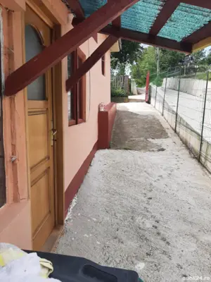 vind casa cu toate utilitățile  - imagine 9