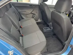 Skoda Rapid 2013 - imagine 10