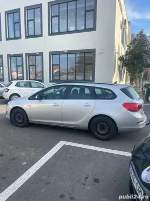 opel astra j - imagine 4 opel astra j - imagine 4